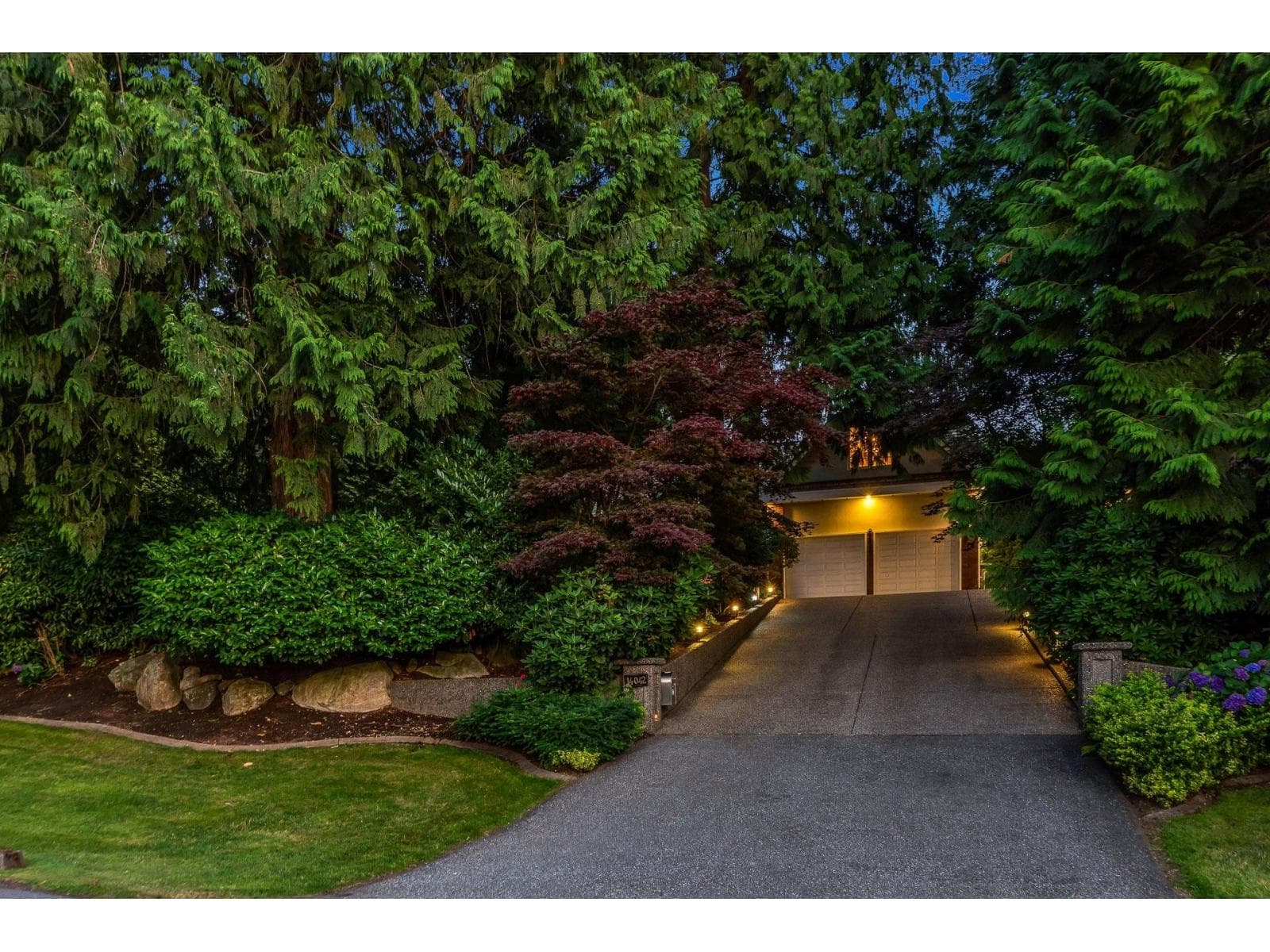 14042 28 AVENUE — Surrey, British Columbia - Main photo