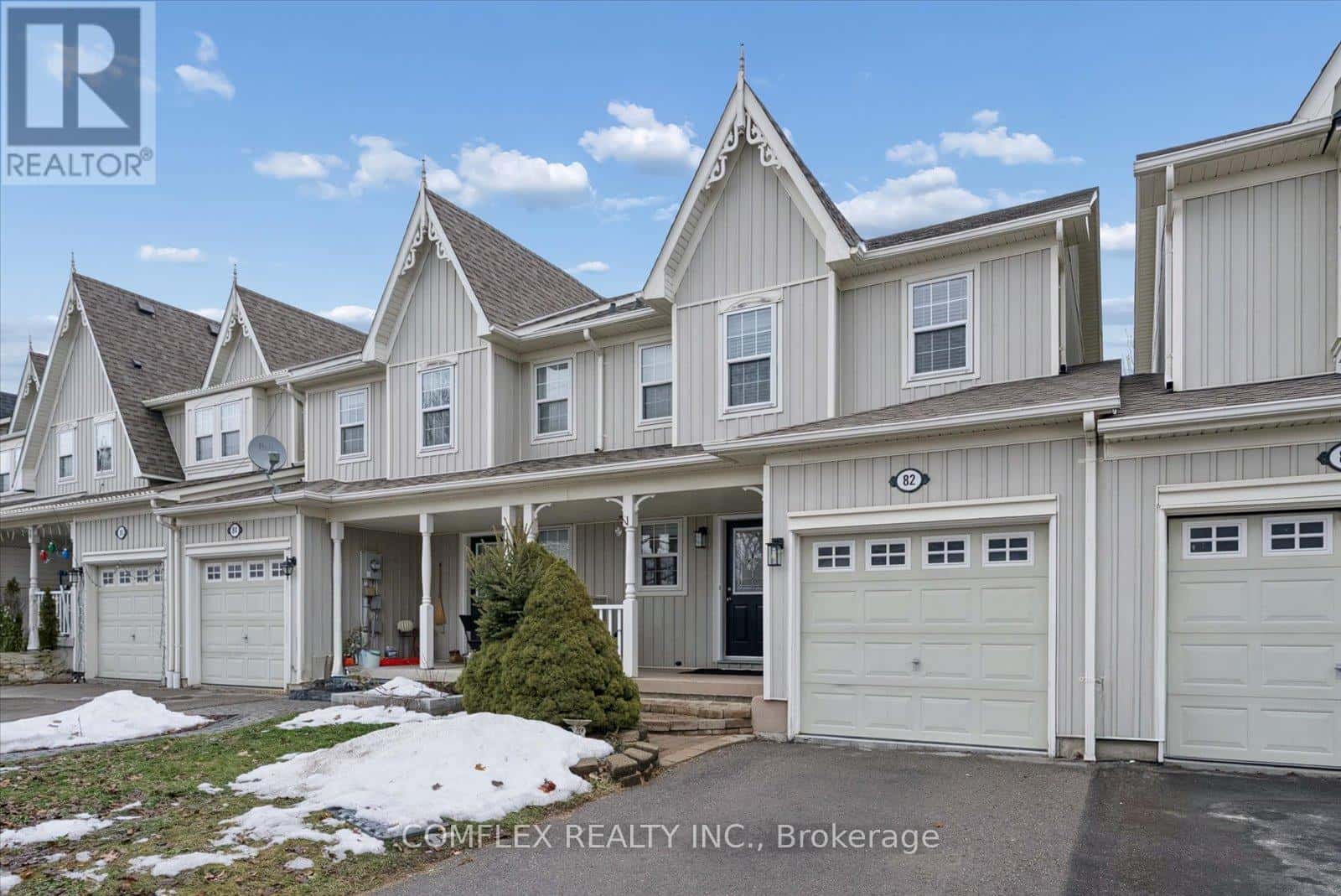 82 BEXLEY CRESCENT — Whitby (Brooklin), Ontario - Photo 2 of 41