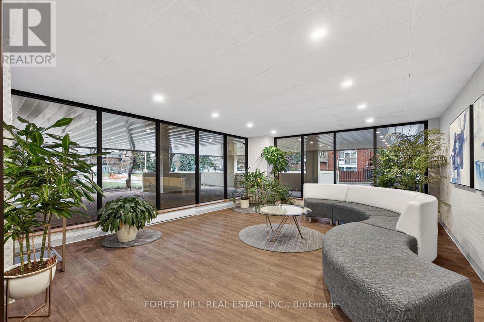 504 - 40 CHICHESTER PLACE — Toronto (L'Amoreaux), Ontario - Photo 3 of 21