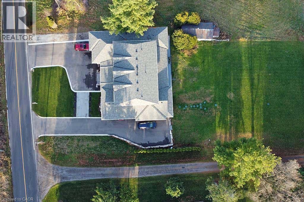 1354 1 Side Road — Burlington, Ontario - Photo 3 of 46