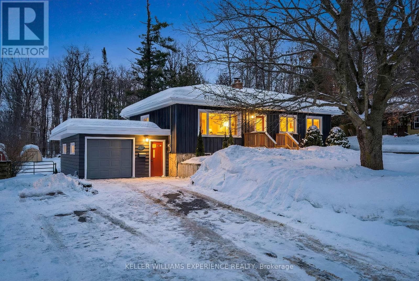 51 FITTONS ROAD E — Orillia, Ontario - Main photo