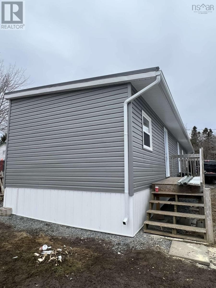 4 Third Street — Halifax, Nova Scotia - Main photo