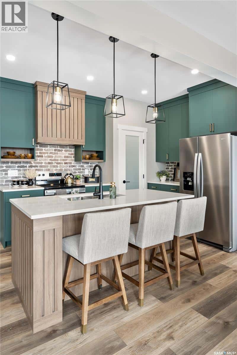 3016 Dumont WAY — Regina, Saskatchewan - Photo 5 of 49