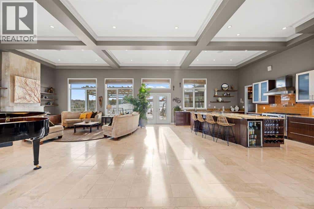 154019 183 Avenue W — Rural Foothills County, Alberta - Photo 5 of 50