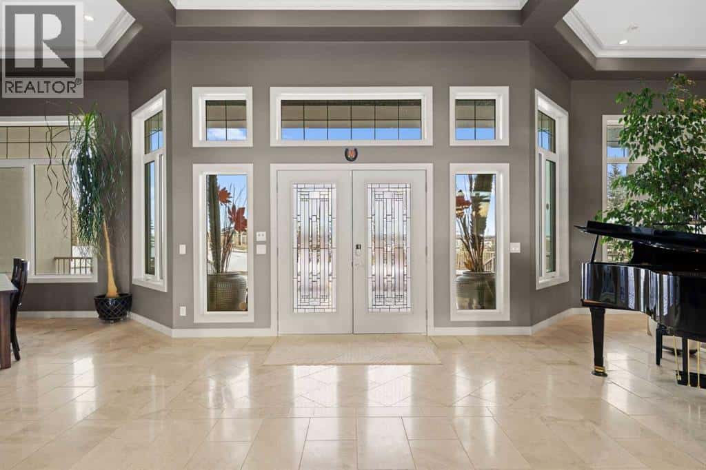 154019 183 Avenue W — Rural Foothills County, Alberta - Photo 4 of 50