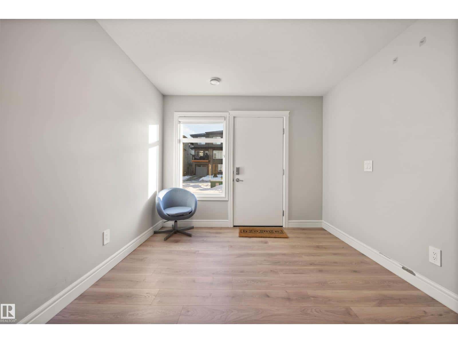 7828 KORULUK LINK LI SW — Edmonton, Alberta - Photo 3 of 31