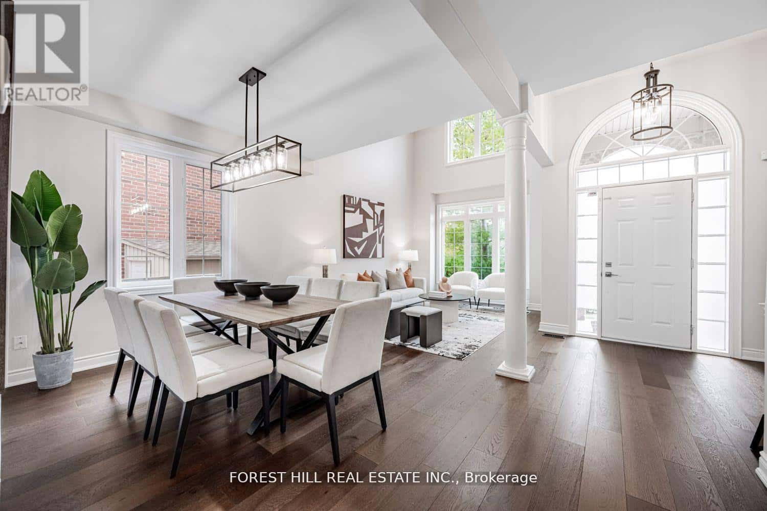 231 BUTTERFLY LANE — Oakville (BR Bronte), Ontario - Photo 4 of 43