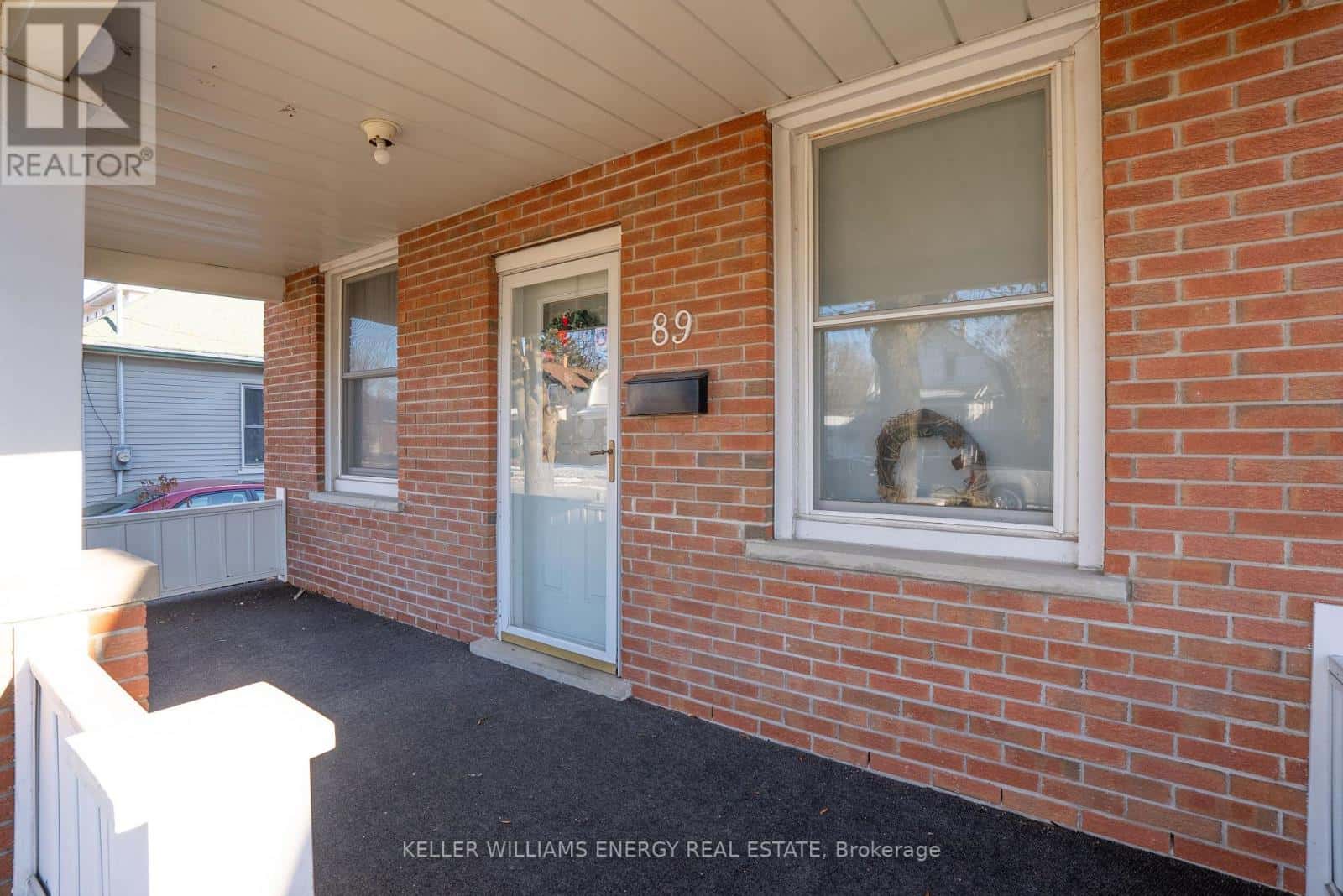 89 BURK STREET — Oshawa (Vanier), Ontario - Photo 2 of 46