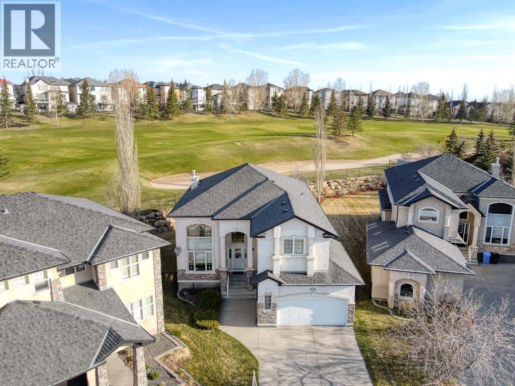 67 Panorama Hills Point NW — Calgary, Alberta - Photo 3 of 46