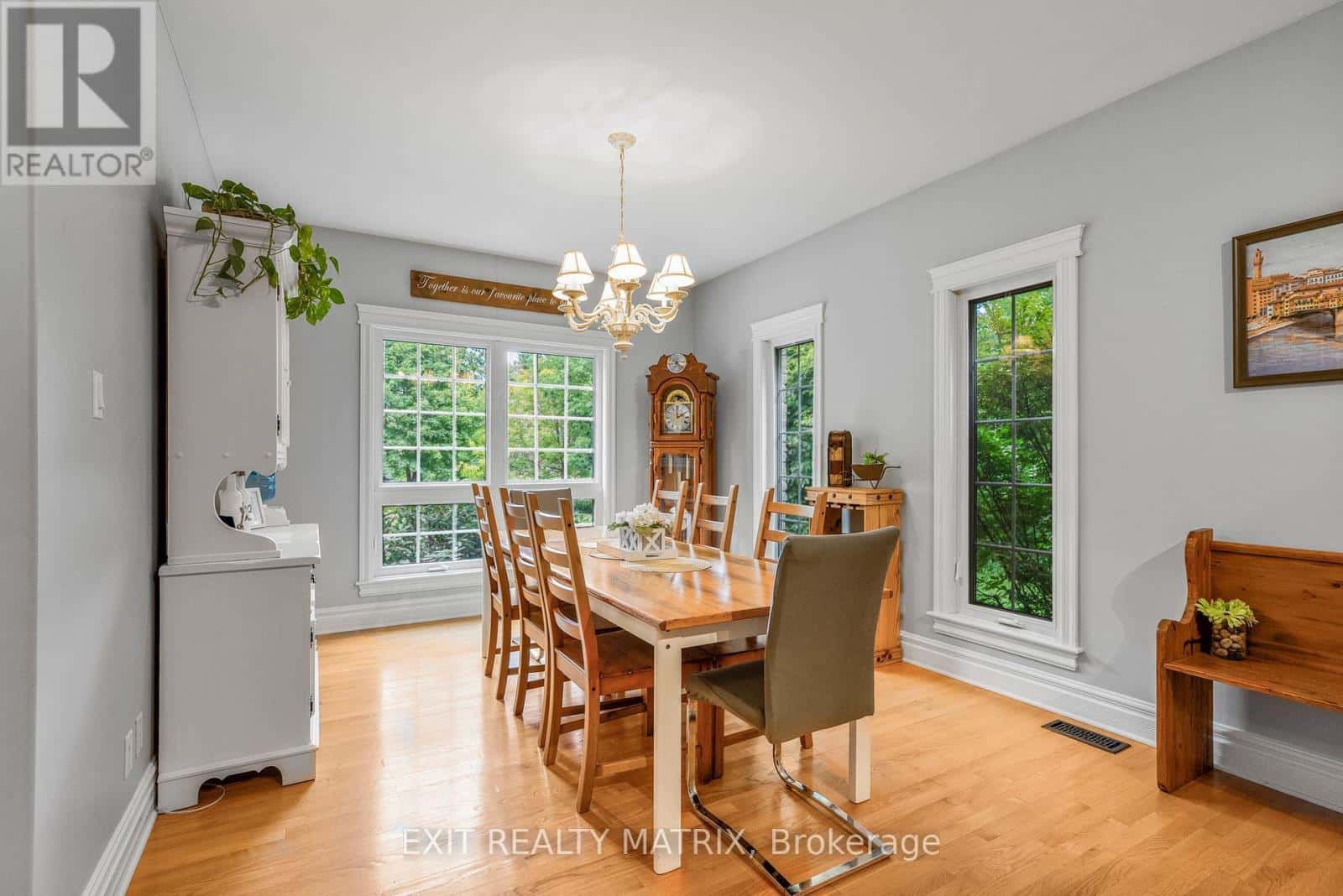 1736 GROVES ROAD — Russell, Ontario - Photo 4 of 42