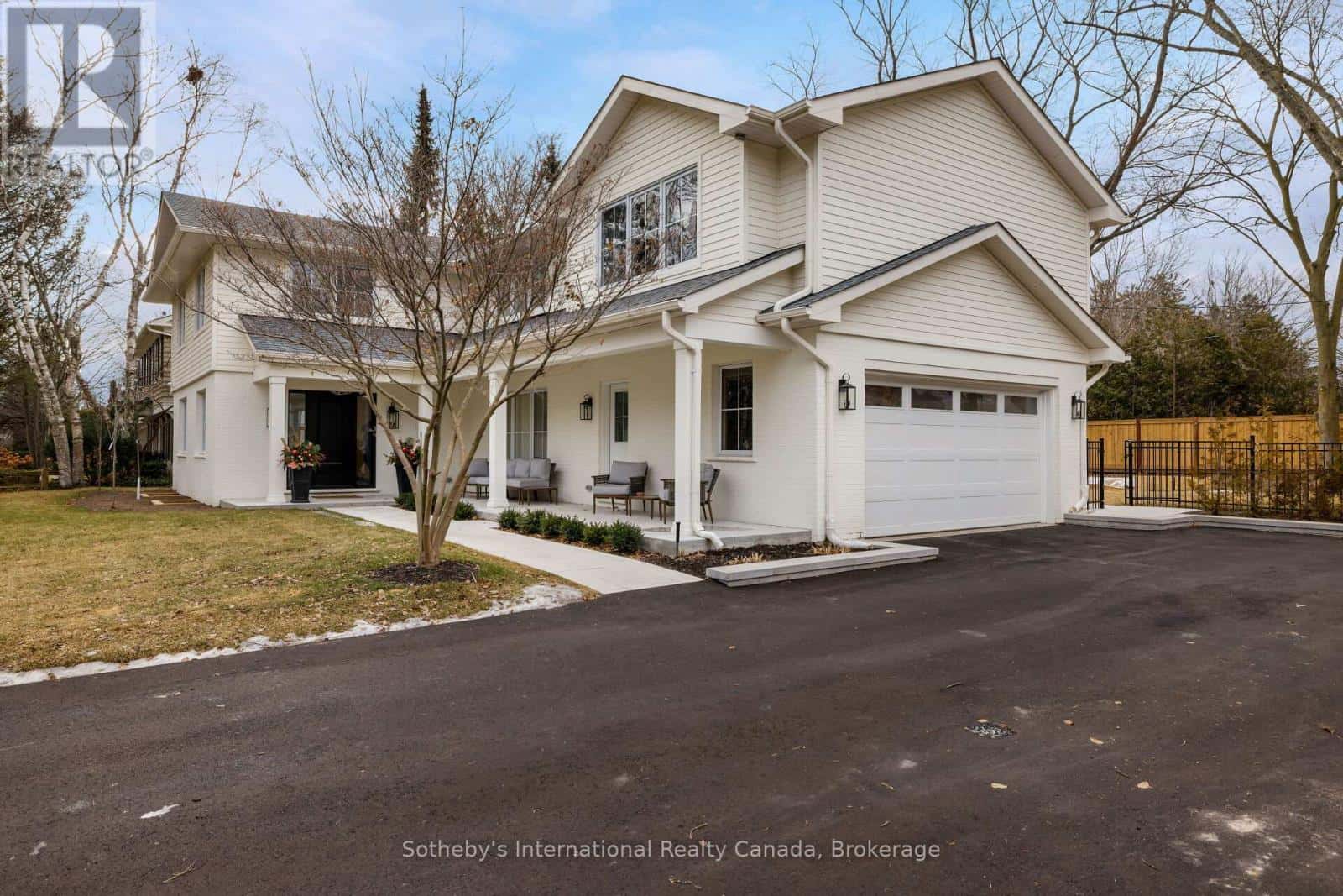 246 CAIRNCROFT ROAD — Oakville (MO Morrison), Ontario - Photo 3 of 39