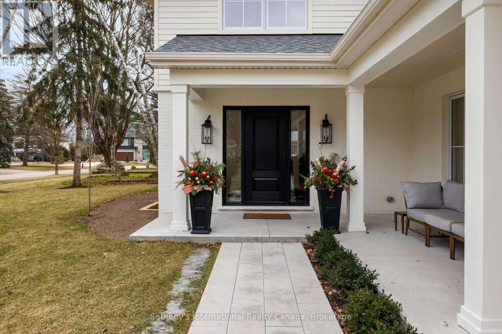 246 CAIRNCROFT ROAD — Oakville (MO Morrison), Ontario - Photo 4 of 39