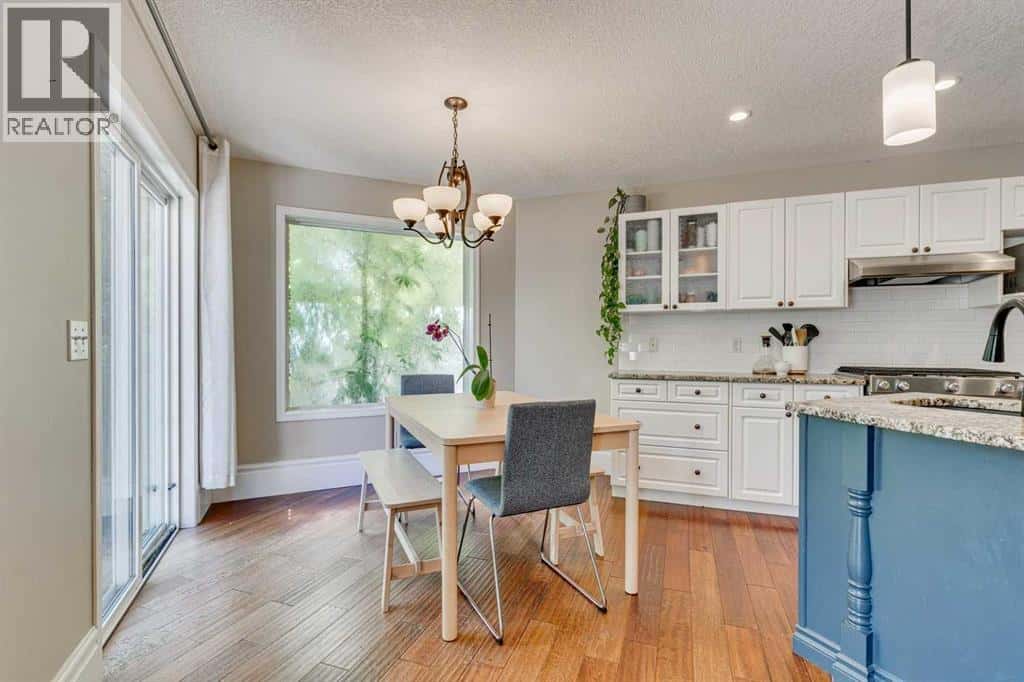 219 Chapalina Place SE — Calgary, Alberta - Photo 5 of 36