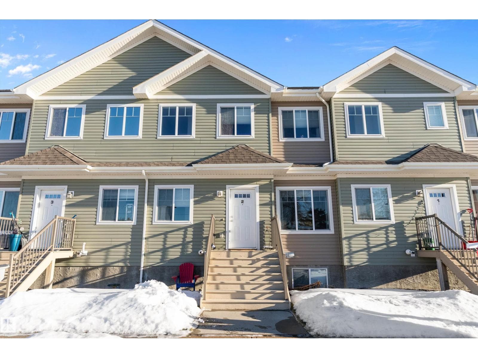 #2 300 QUEEN ST — Spruce Grove, Alberta - Main photo