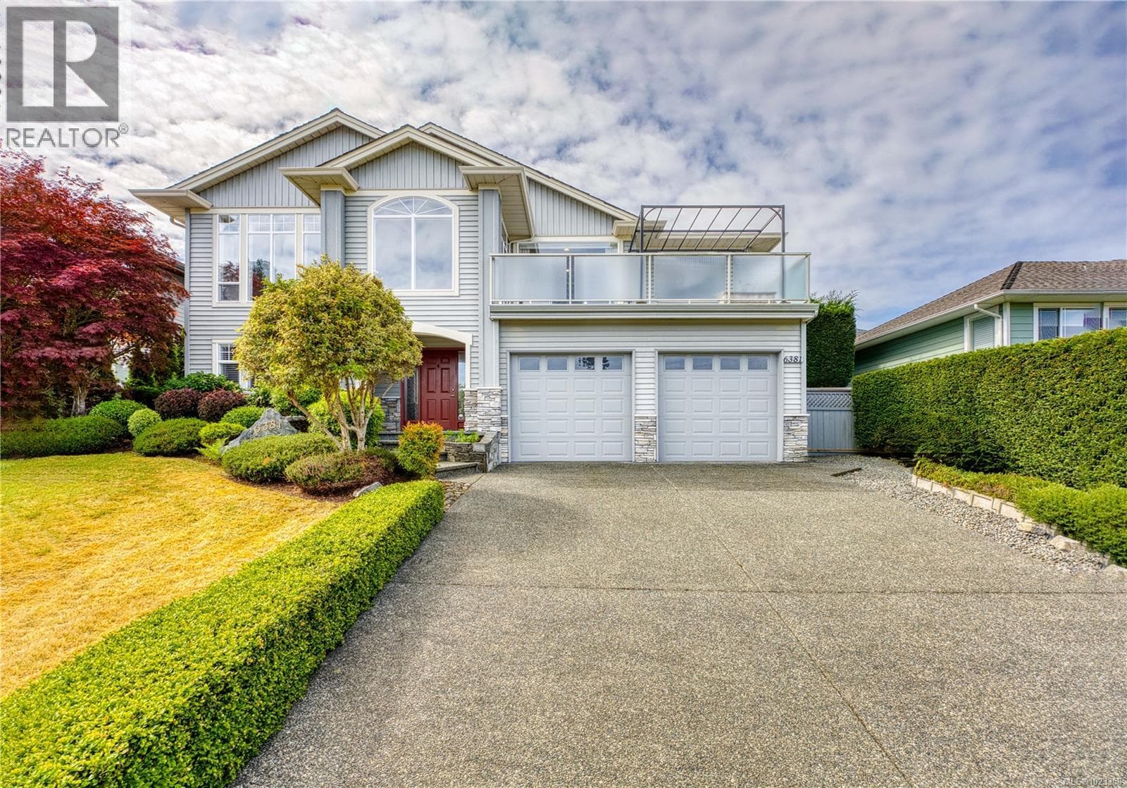 6381 Icarus Dr — Nanaimo, British Columbia - Main photo