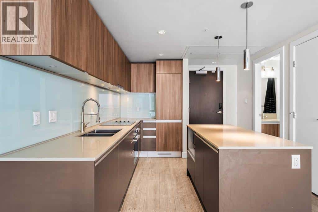 1403, 1122 3 Street SE — Calgary, Alberta - Photo 5 of 35