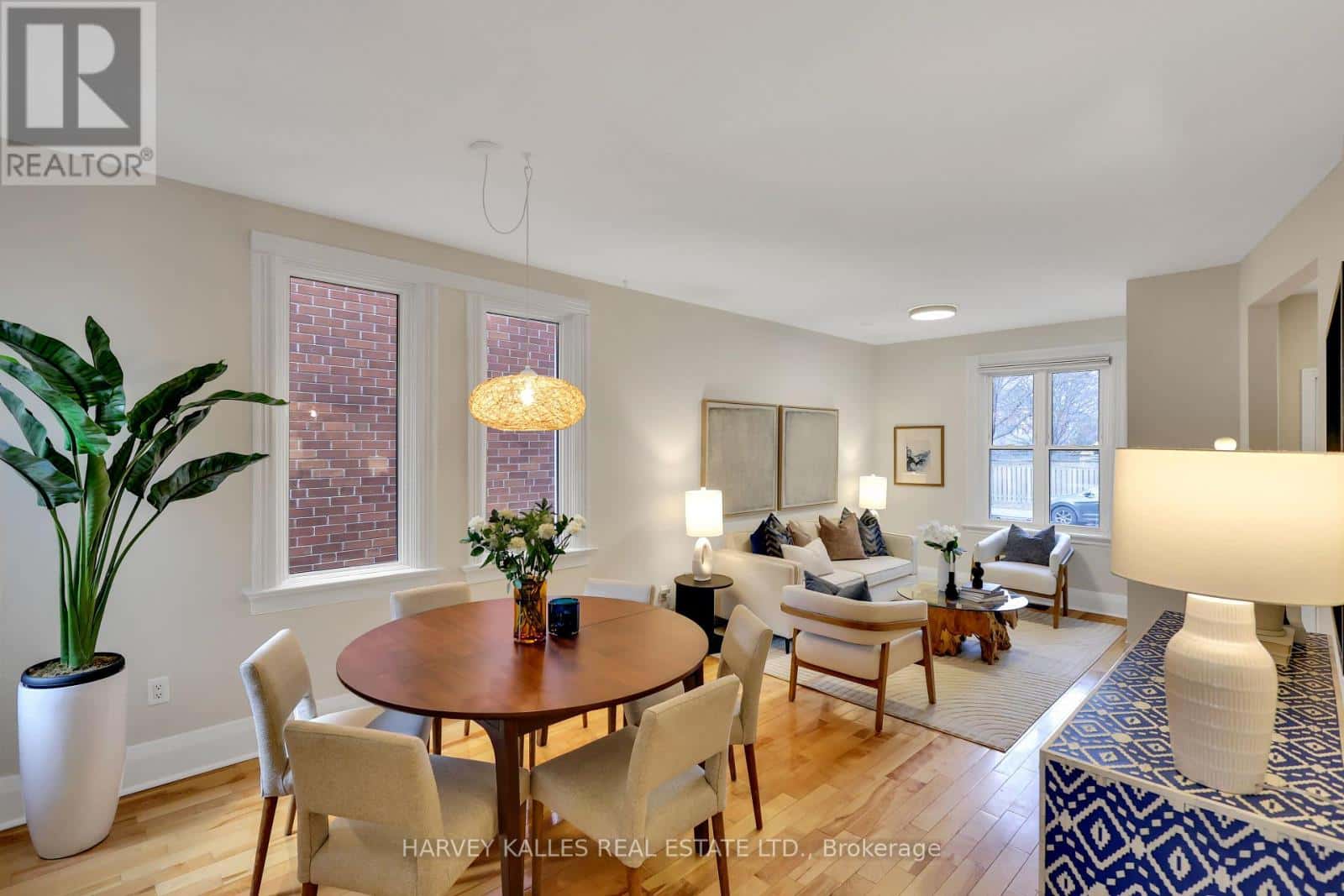 153 SAMMON AVENUE — Toronto (Danforth Village-East York), Ontario - Photo 5 of 33