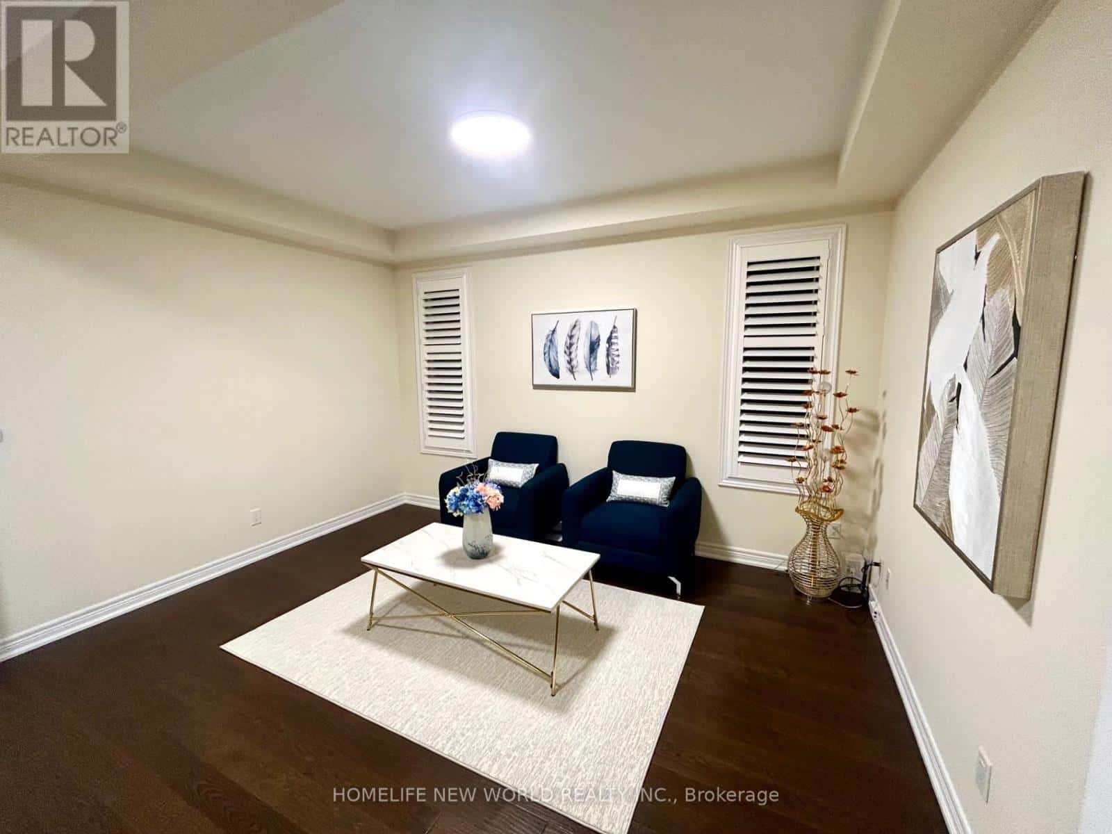 88 ROTH STREET — Aurora, Ontario - Photo 5 of 50