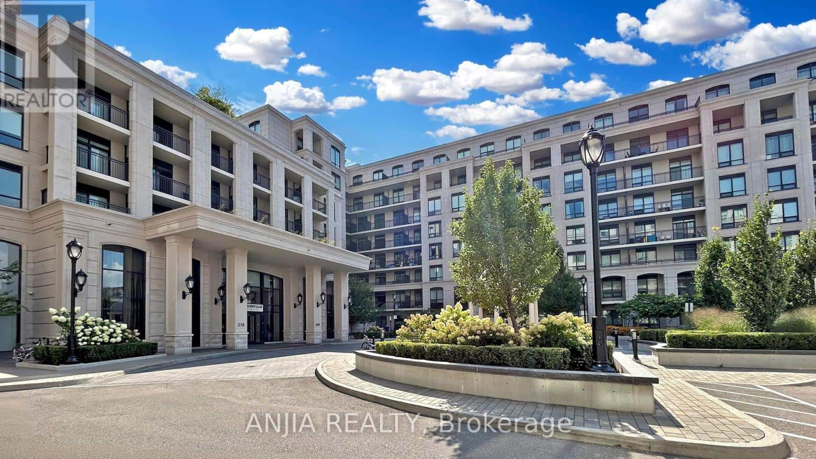 630E - 278 BUCHANAN DRIVE N — Markham (Unionville), Ontario - Photo 2 of 50