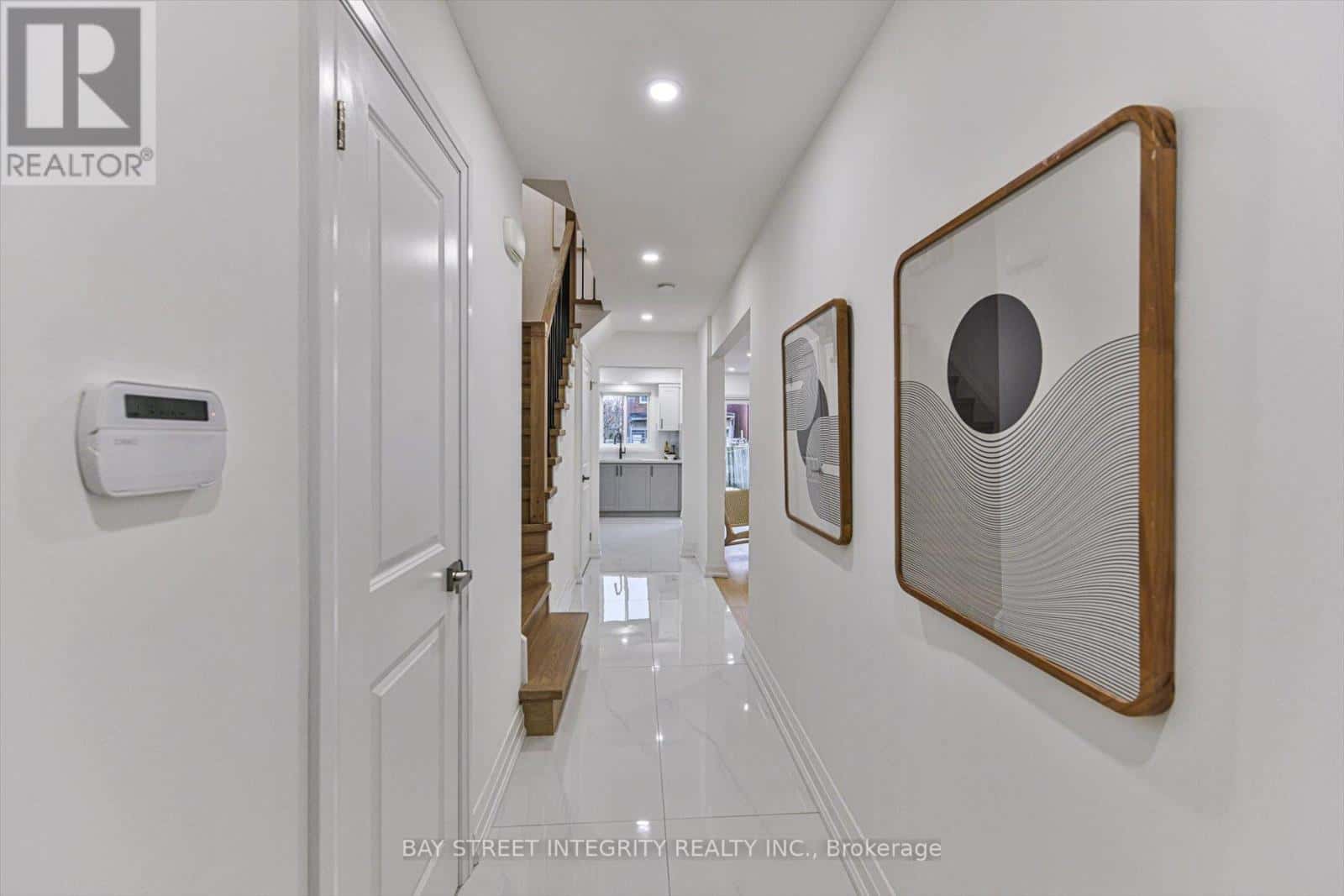 116 KENLEY CRESCENT — Markham (Milliken Mills East), Ontario - Photo 3 of 26