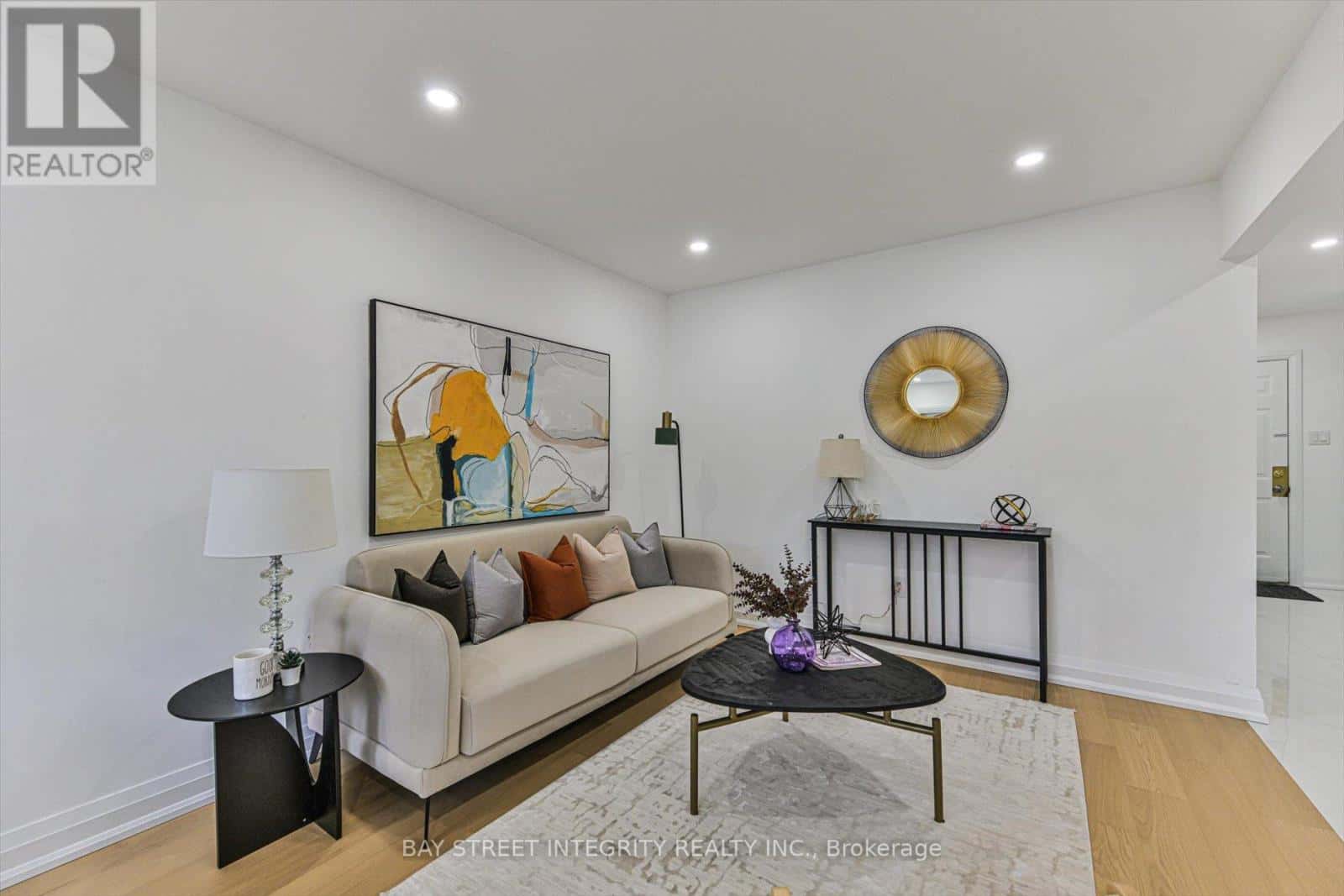 116 KENLEY CRESCENT — Markham (Milliken Mills East), Ontario - Photo 5 of 26