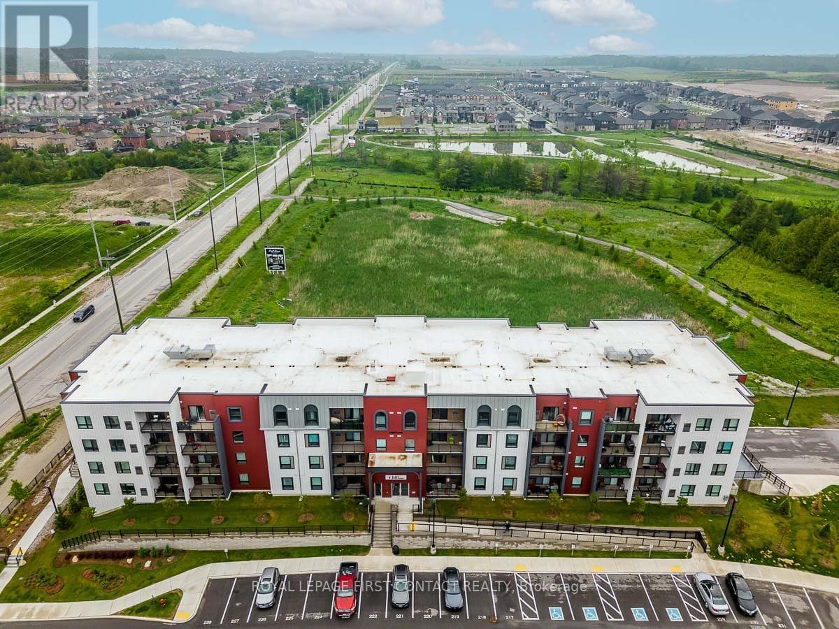 209 - 1 CHEF LANE — Barrie, Ontario - Main photo