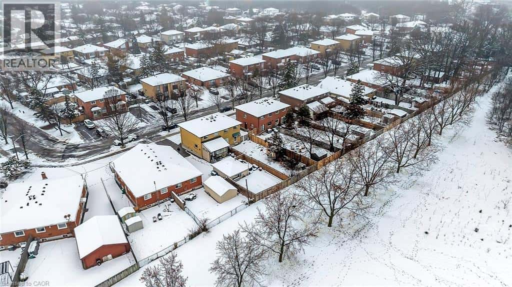 1367 FREEPORT Drive — Mississauga, Ontario - Photo 2 of 9