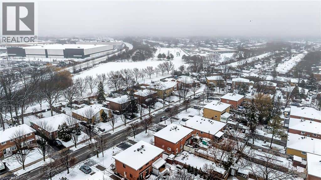 1367 FREEPORT Drive — Mississauga, Ontario - Photo 5 of 9