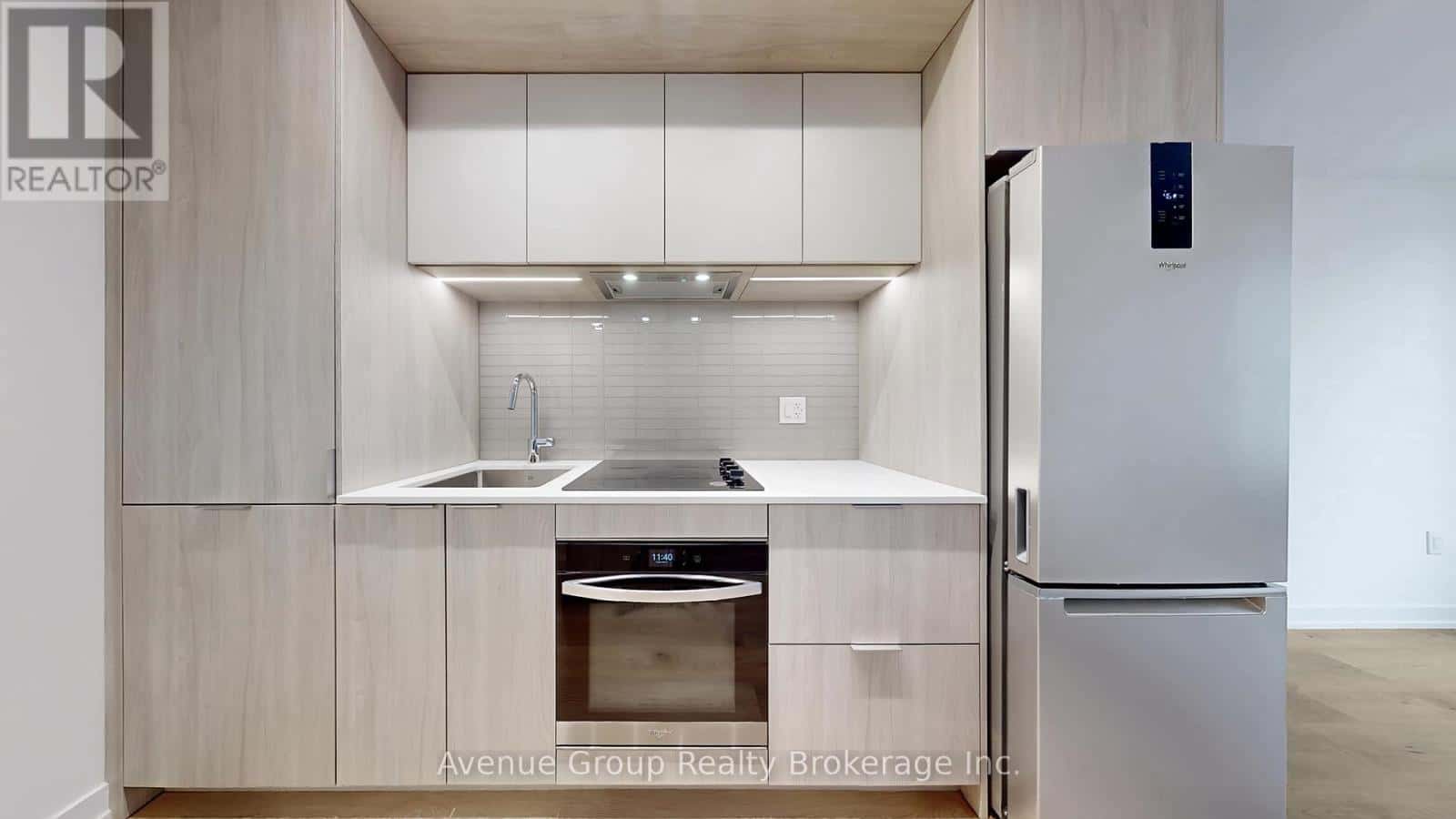 1309 - 395 SQUARE ONE DRIVE — Mississauga (City Centre), Ontario - Photo 4 of 41