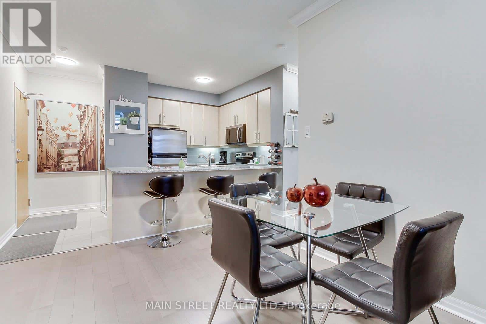 301 - 3515 KARIYA DRIVE — Mississauga (Fairview), Ontario - Photo 3 of 25