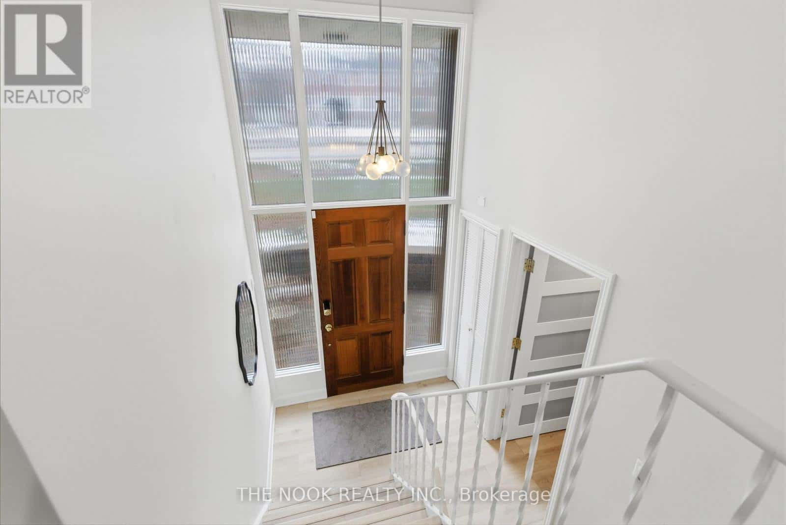 159 LIBERTY STREET N — Clarington (Bowmanville), Ontario - Photo 4 of 50