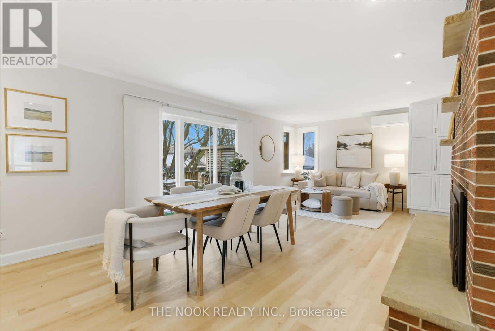 159 LIBERTY STREET N — Clarington (Bowmanville), Ontario - Photo 5 of 50