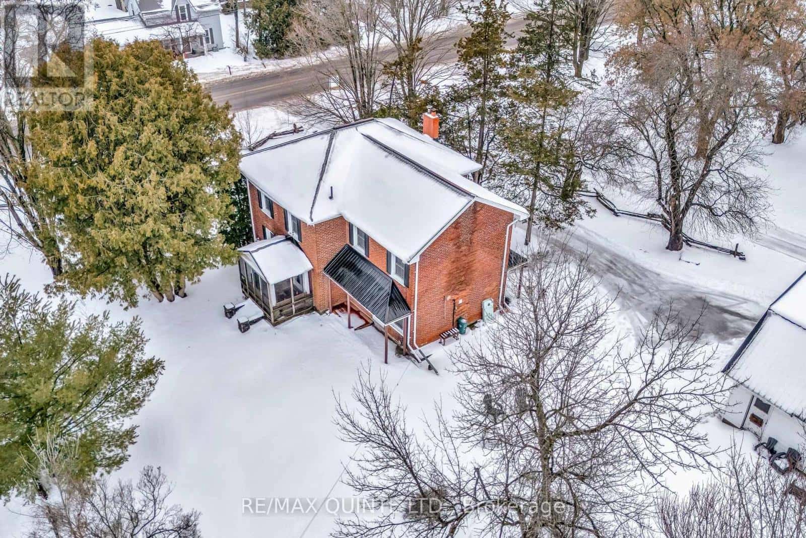 449 HARMONY ROAD — Belleville (Thurlow Ward), Ontario - Photo 4 of 47