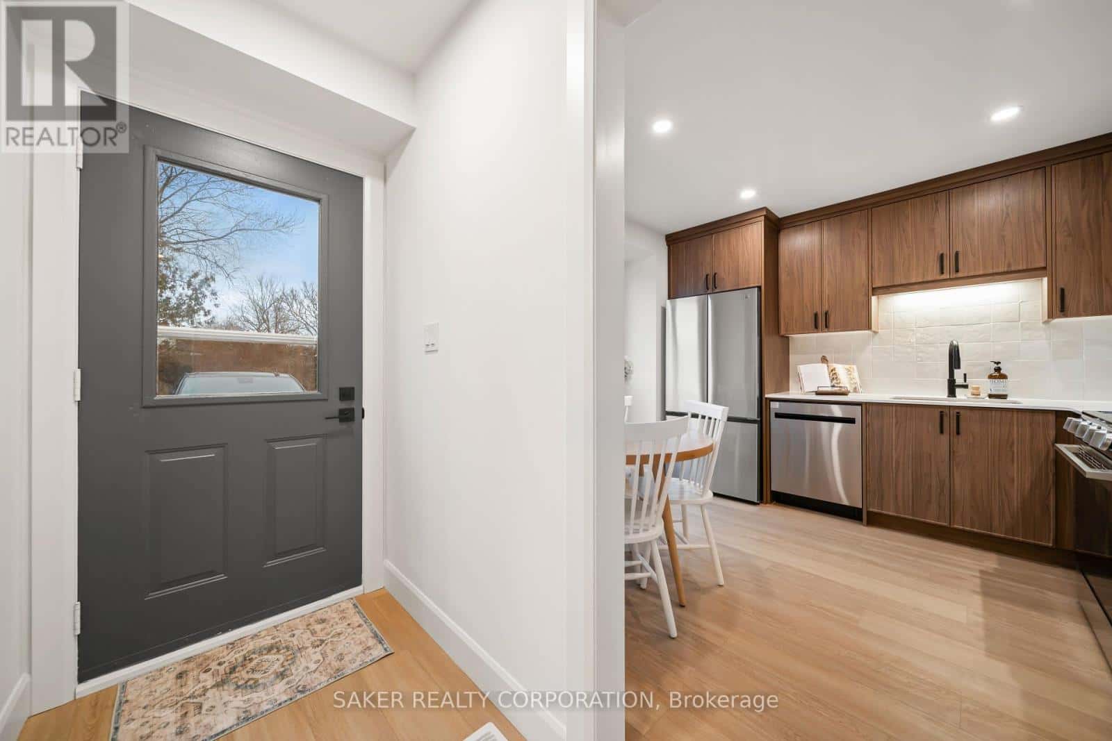 17 - 135 BELMONT DRIVE — London South (South O), Ontario - Photo 3 of 30