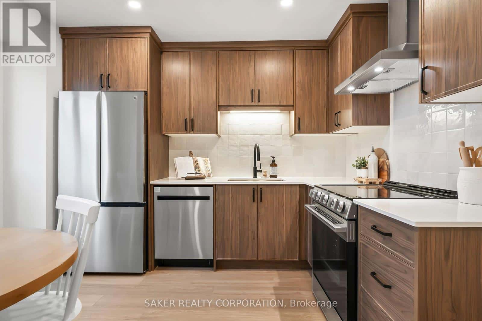 17 - 135 BELMONT DRIVE — London South (South O), Ontario - Photo 5 of 30