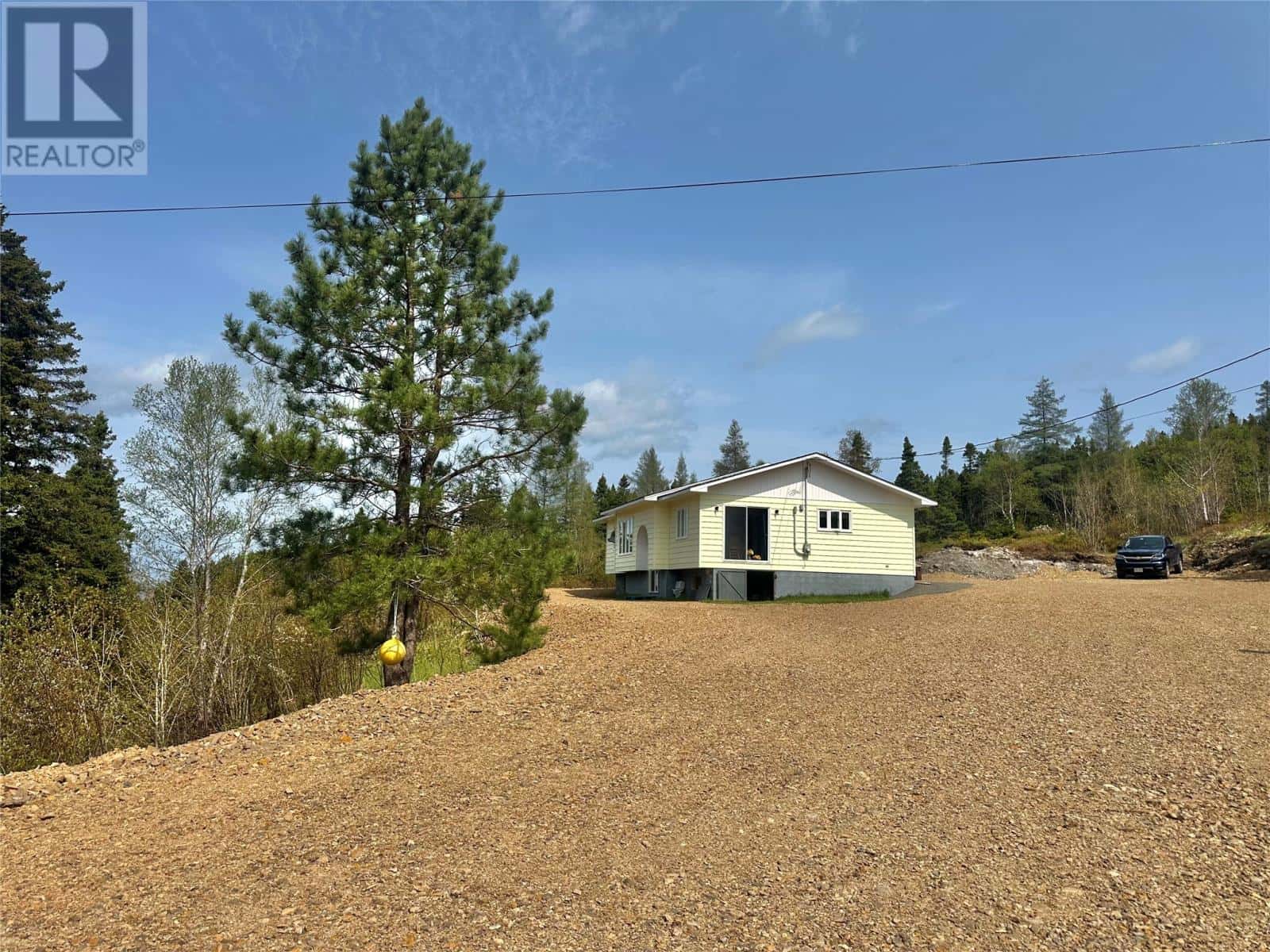 24 Main Road — Cottrell's Cove, Newfoundland & Labrador - Photo 2 of 30