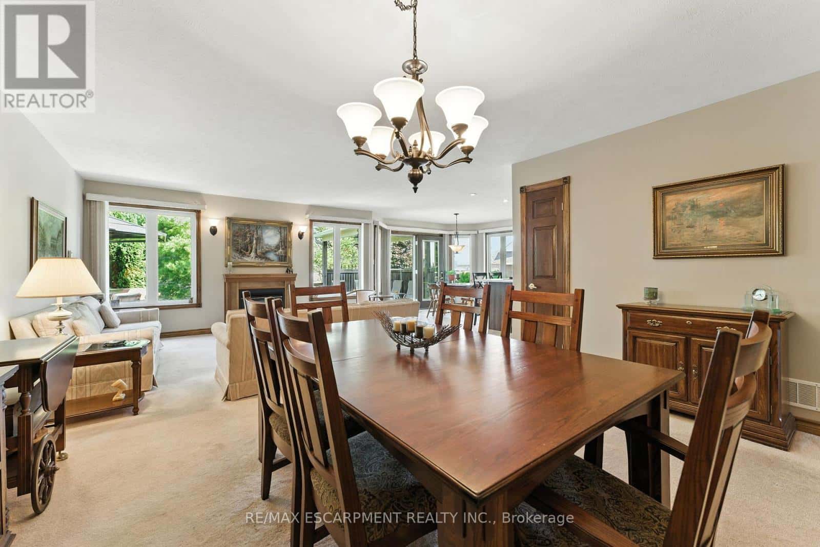 50 UPPER CANADA DRIVE — Norfolk (Port Rowan), Ontario - Photo 5 of 31