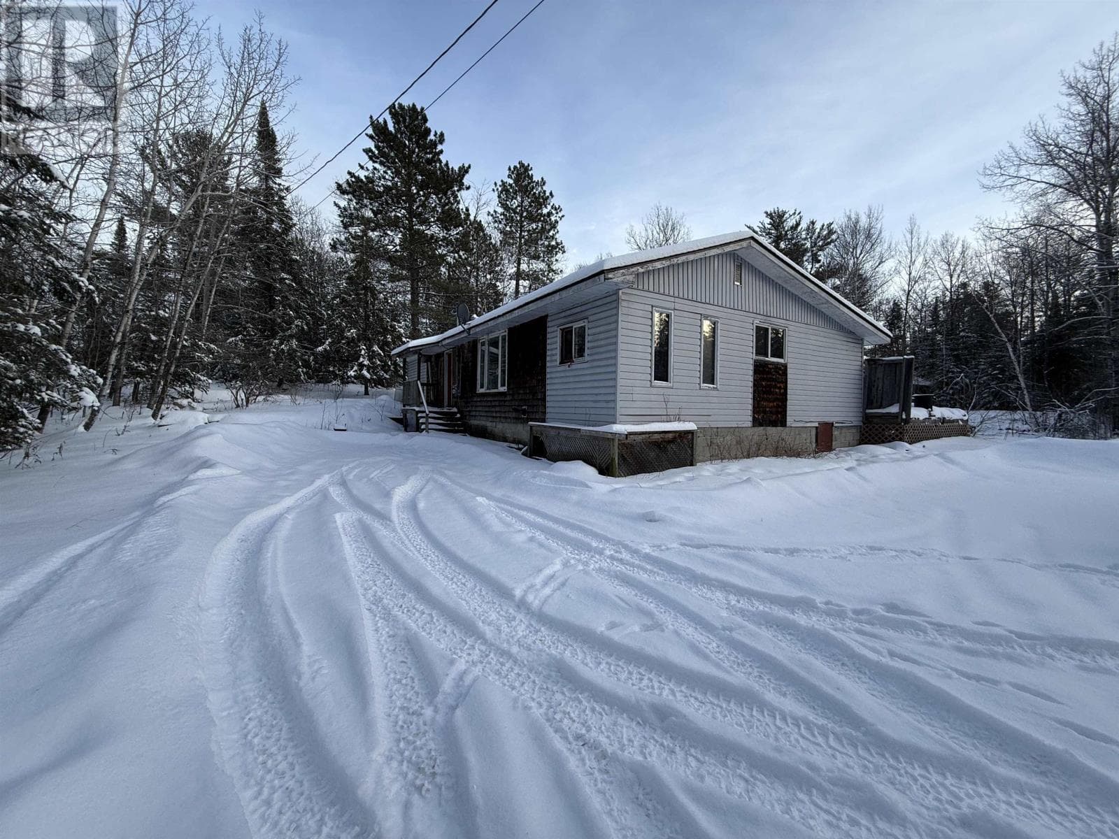 2589B HIGHWAY 17 EAST — KENORA, Ontario - Main photo