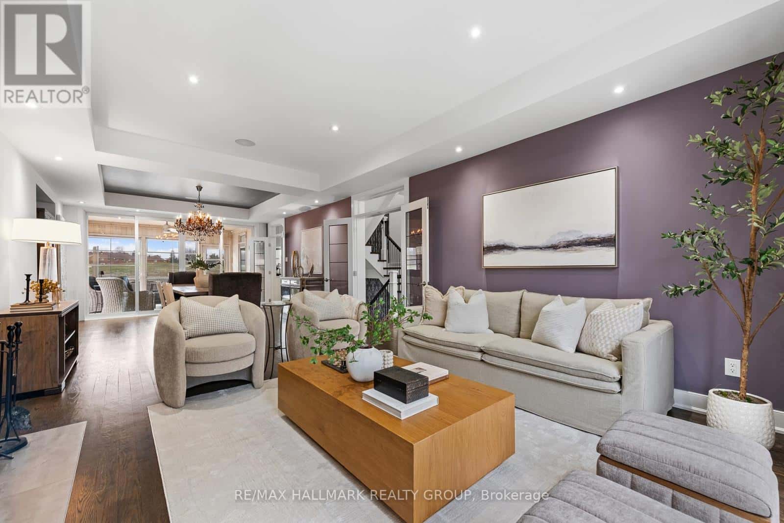 91 SHAUGHNESSY CRESCENT — Ottawa, Ontario - Photo 4 of 49