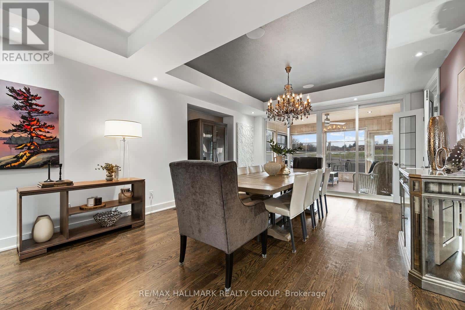 91 SHAUGHNESSY CRESCENT — Ottawa, Ontario - Photo 5 of 49