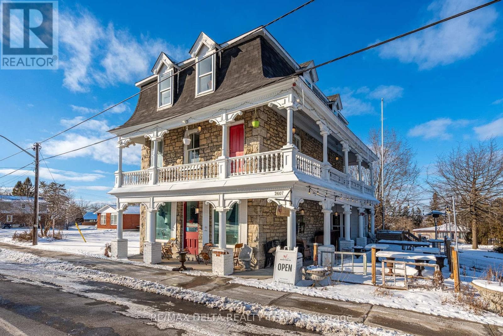 2607 OLD MONTREAL ROAD — Ottawa, Ontario - Main photo