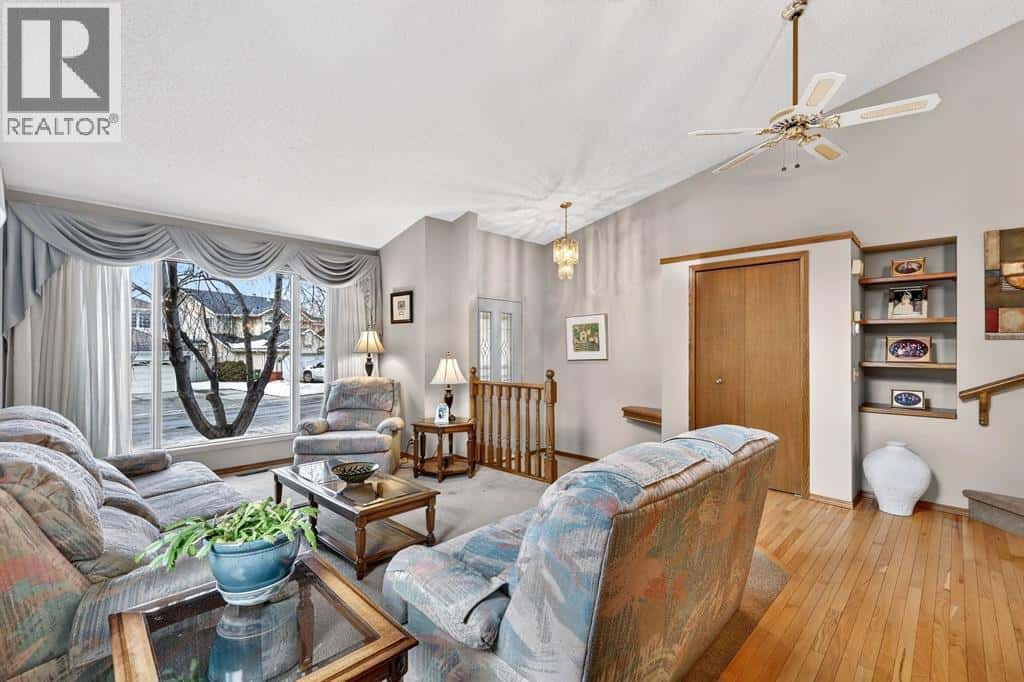 311 Douglasbank Drive SE — Calgary, Alberta - Photo 5 of 50