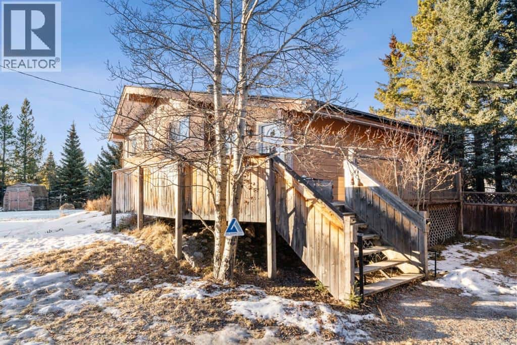 17 Gibson Road — Benchlands, Alberta - Photo 2 of 50