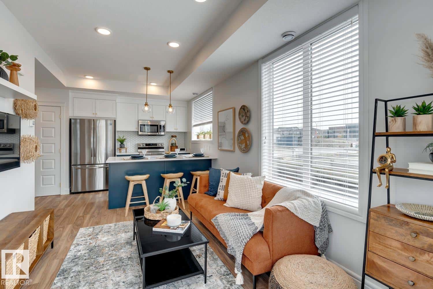 #43 16231 19 AV SW — Edmonton, Alberta - Photo 3 of 26