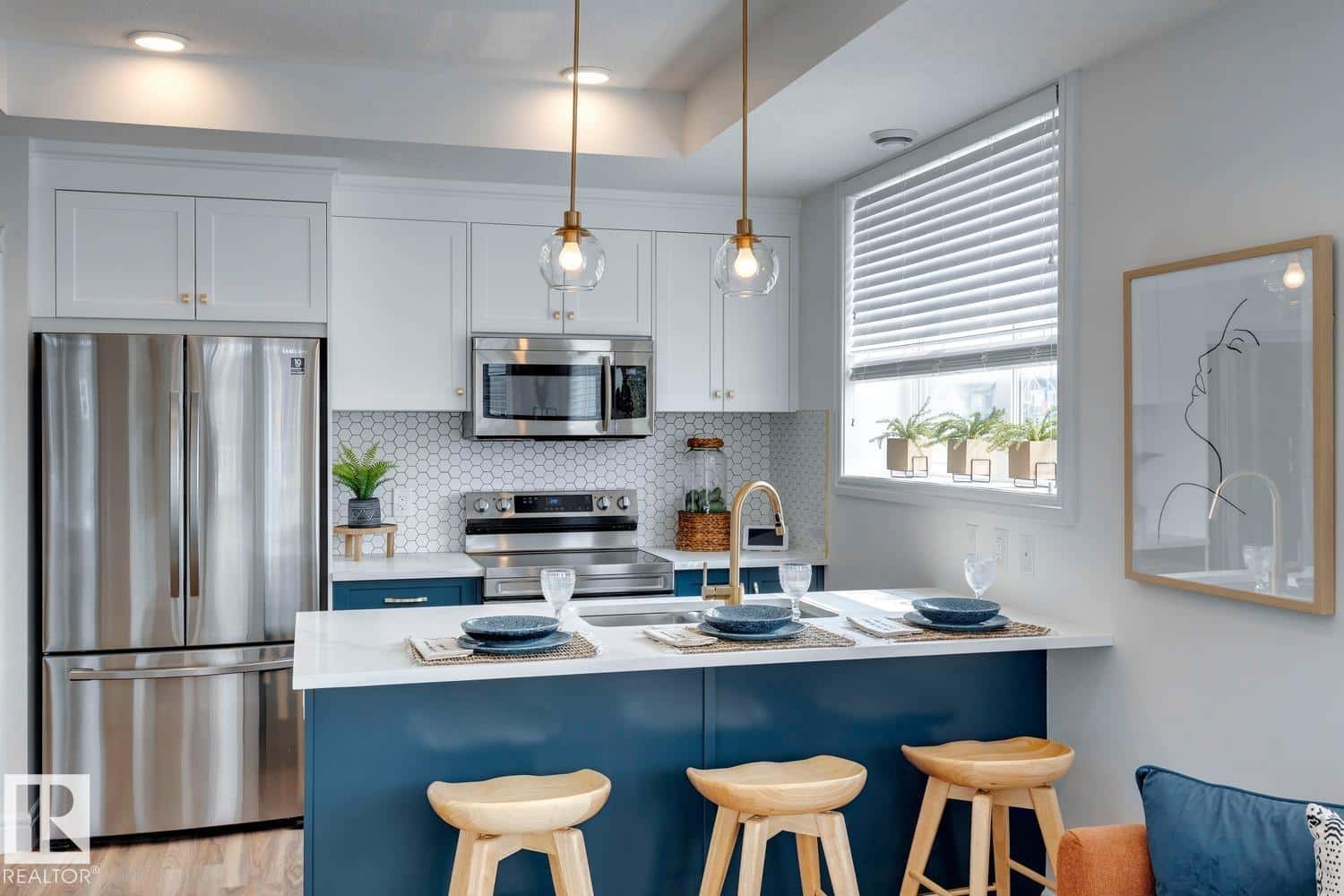 #43 16231 19 AV SW — Edmonton, Alberta - Photo 4 of 26