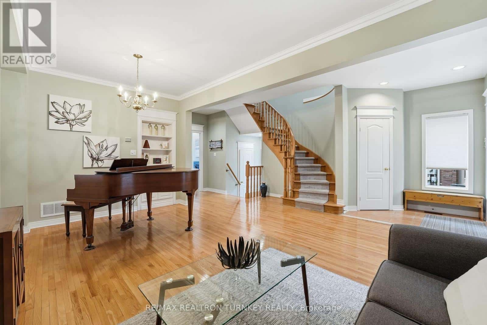 423 HEWITT CIRCLE — Newmarket (Summerhill Estates), Ontario - Photo 5 of 32