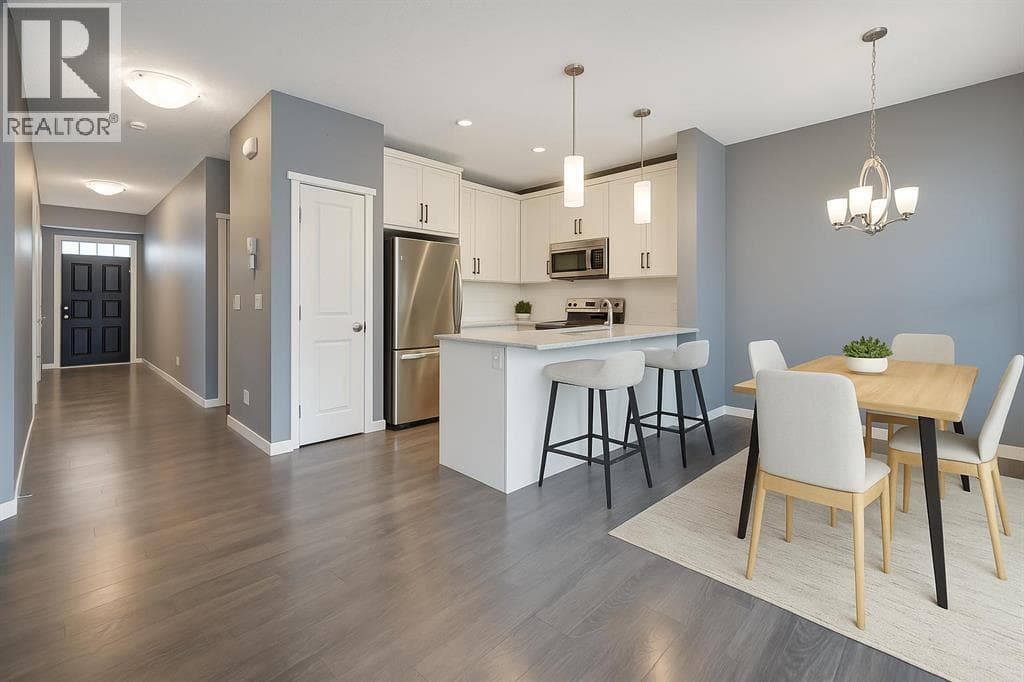 384 Copperpond Landing SE — Calgary, Alberta - Main photo