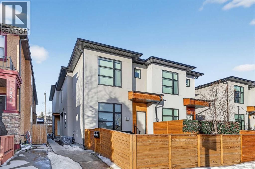 2, 1919 30 Street SW — Calgary, Alberta - Main photo