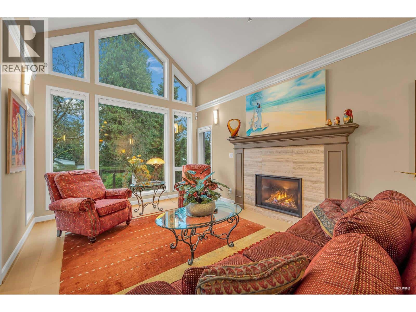 1578 INGLEWOOD AVENUE — West Vancouver, British Columbia - Photo 4 of 33