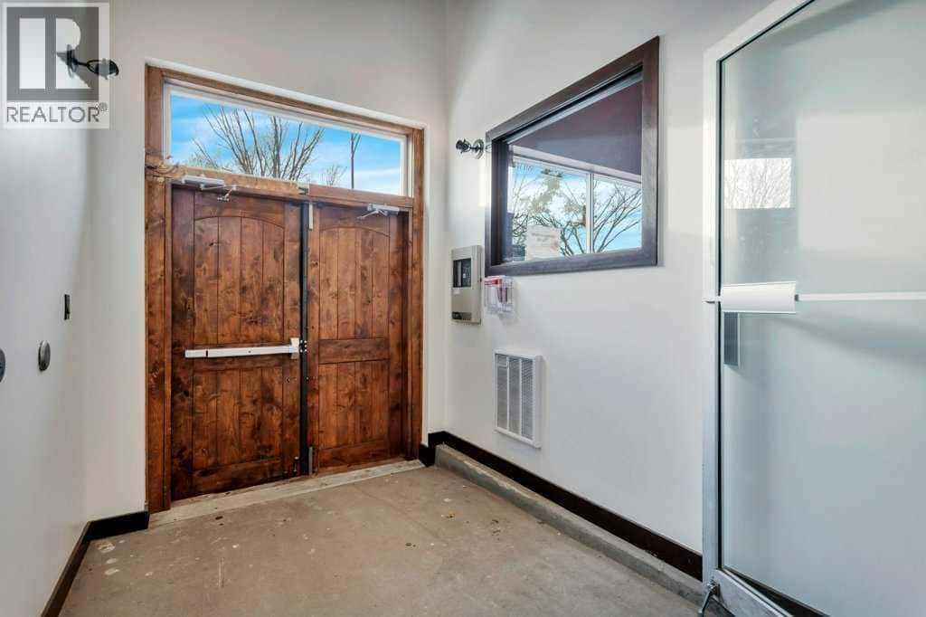 5114 48 Street — Red Deer, Alberta - Photo 3 of 50